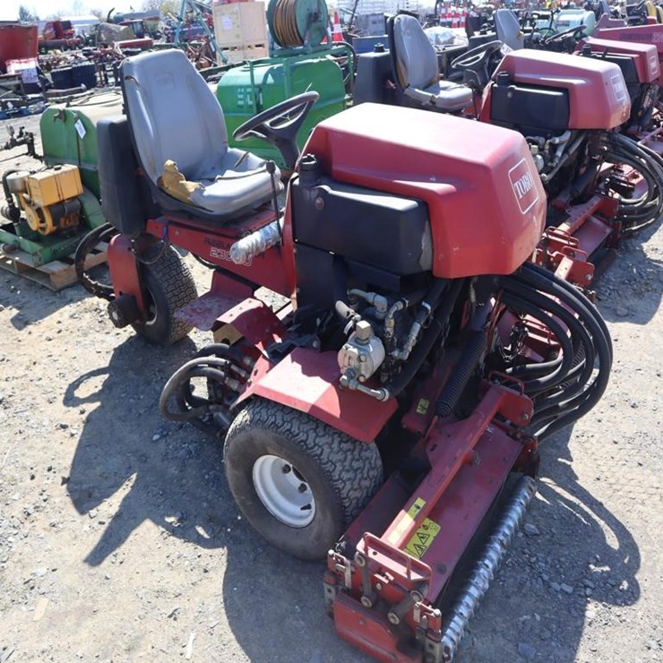 TORO REELMASTER 2300D