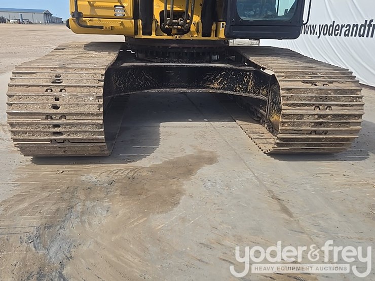 2017-caterpillar-336fl-image-17