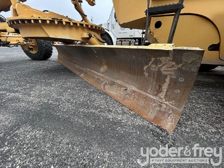 2008-volvo-g940-image-14