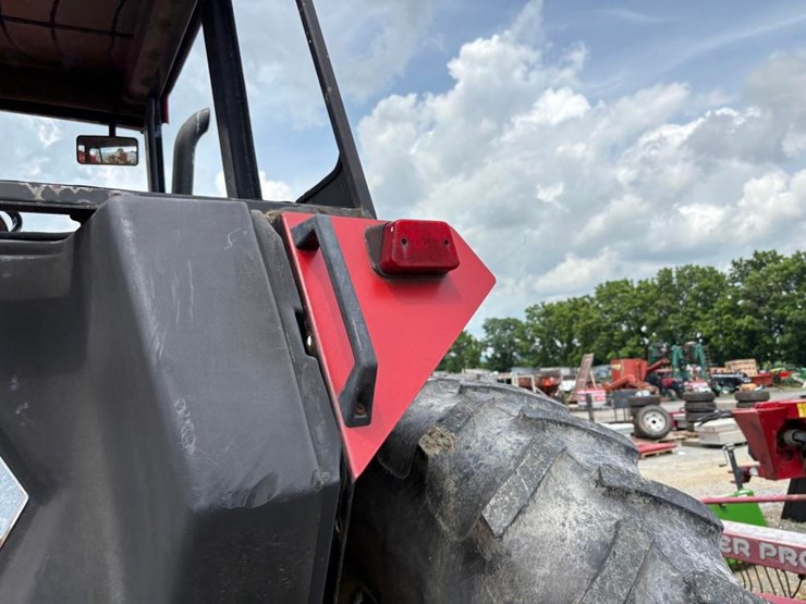 case-ih-1896-image-20