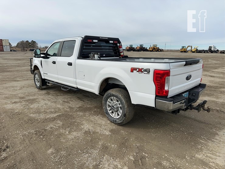 2019-ford-f350-image-7