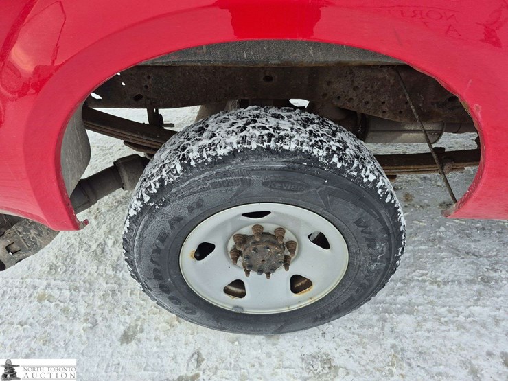 2010-ford-f250-image-26