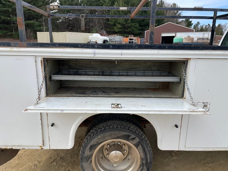 2008-ford-f550-image-21