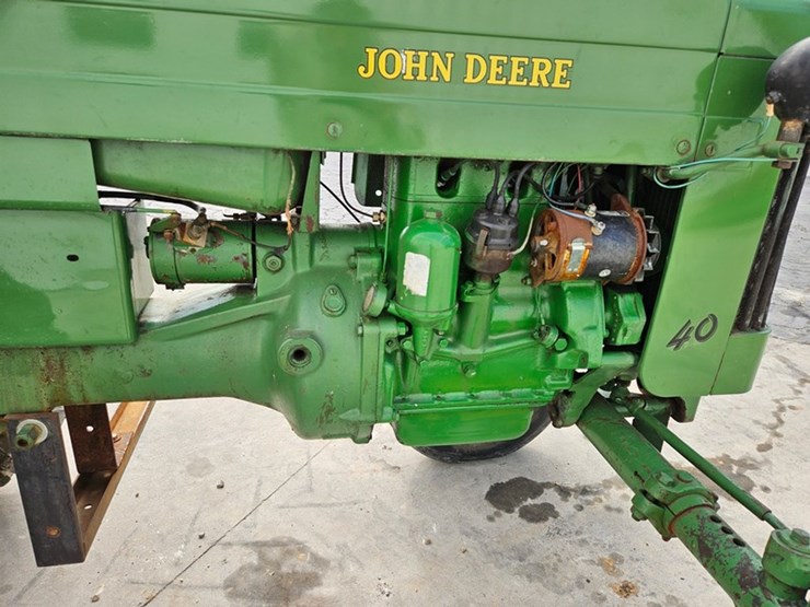 john-deere-40-image-13