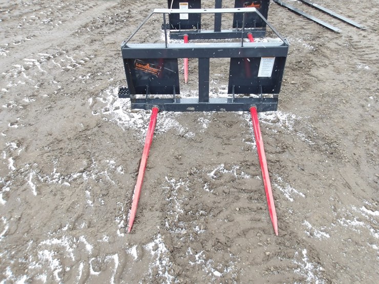 #7396-•-skid-steer-bale-spear-image-2