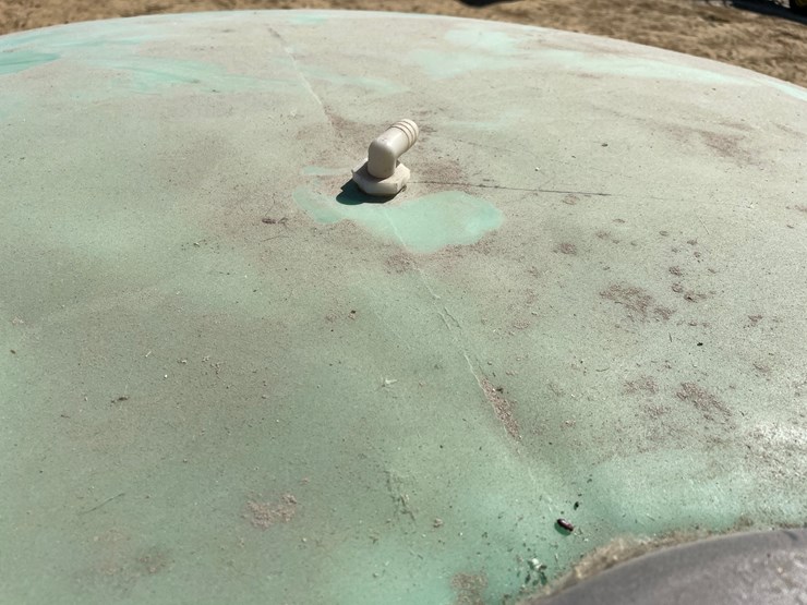 #3964-•-1,100-gallon-water-tank-image-7