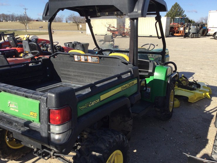 john-deere-gator-image-10