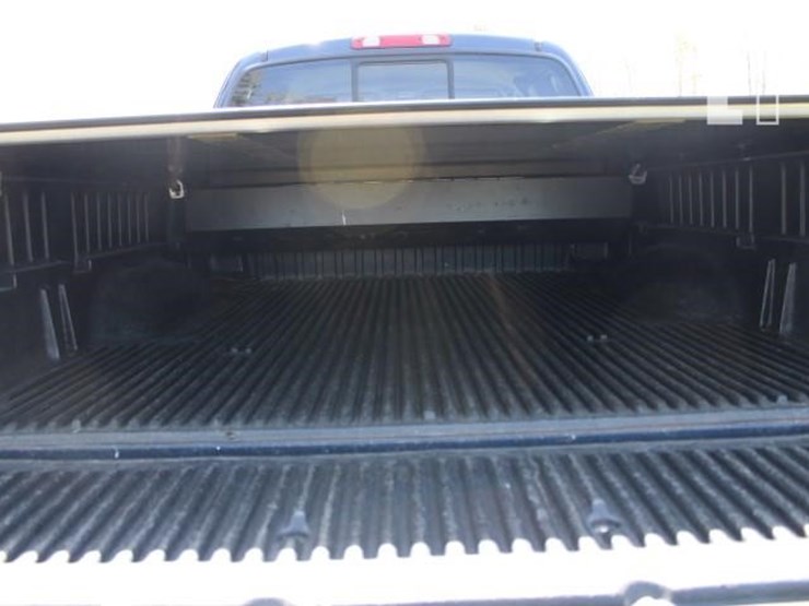 2003-toyota-tundra-image-6