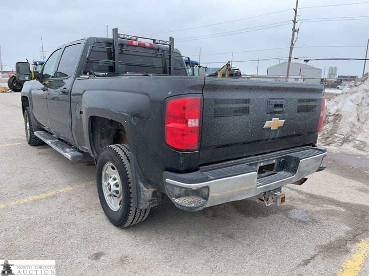 2019-chevrolet-silverado-2500hd-image-7