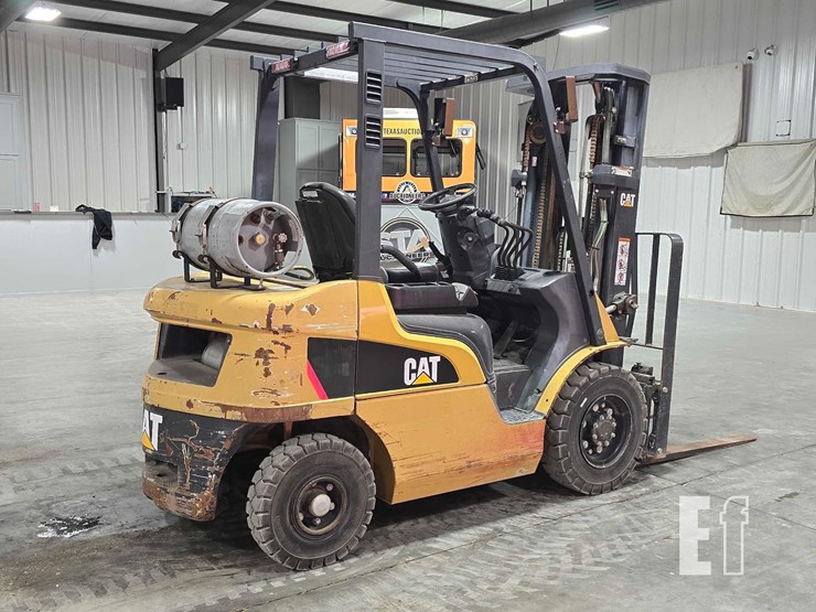 2018-caterpillar-gp25n-image-3