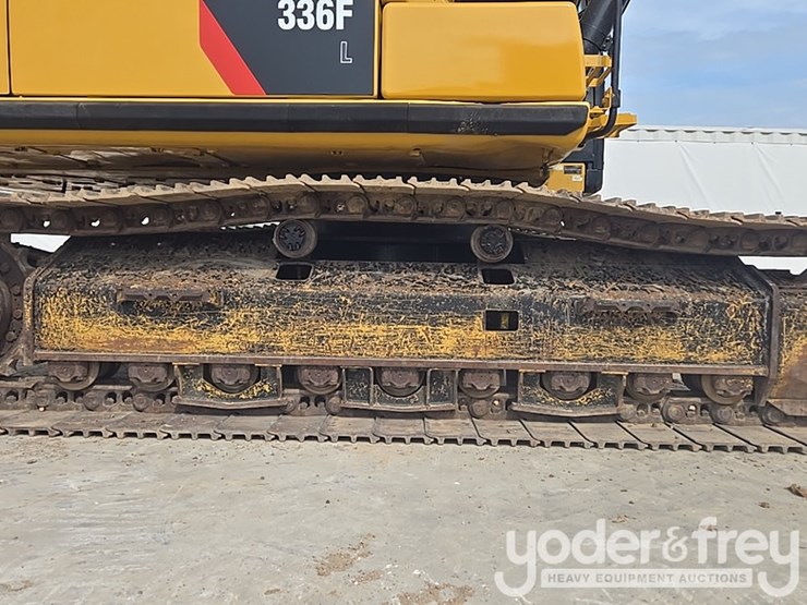 2017-caterpillar-336fl-image-19