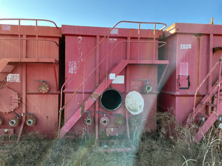 2005-frac-tank-500bbl-wheeled-image-1