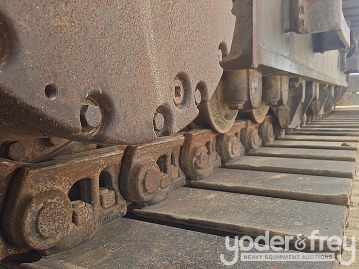 2015-komatsu-pc490-lc-11-image-14