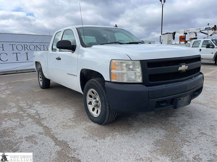2008-chevrolet-silverado-1500-image-3