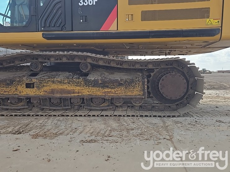 2017-caterpillar-336fl-image-13