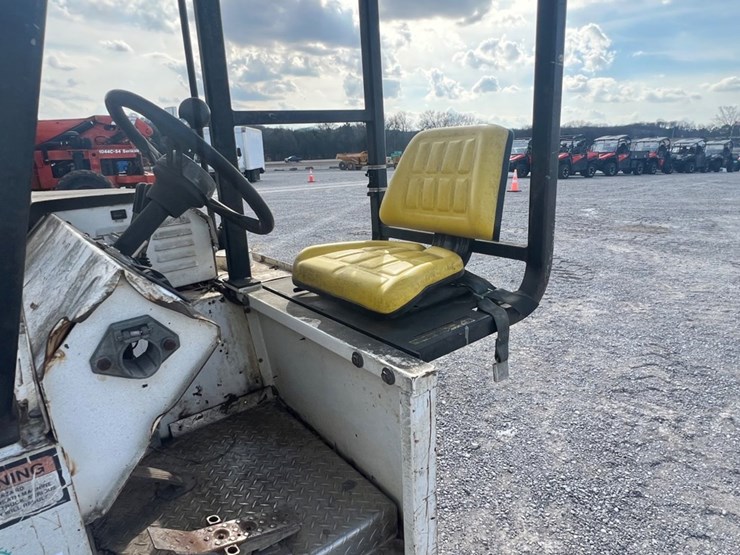 #31712-•-tail-gator-5000awd-truck-mounted-forklift-image-19