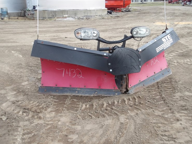 #7432-•-dxt-9'2"-poly-v-blade-image-1