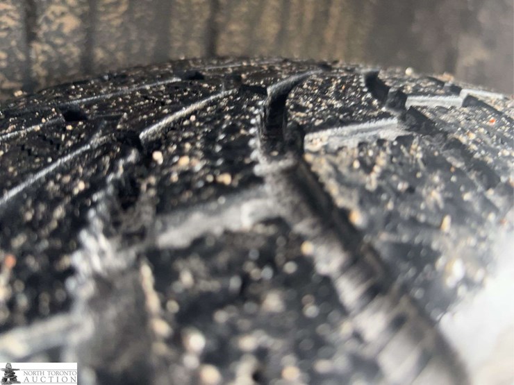 2011-dodge-grand-caravan-se-image-40