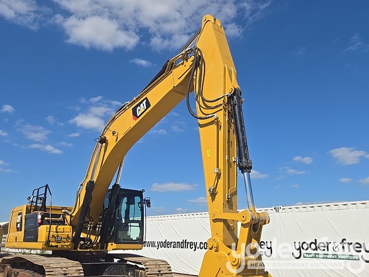 2019-caterpillar-336-image-28