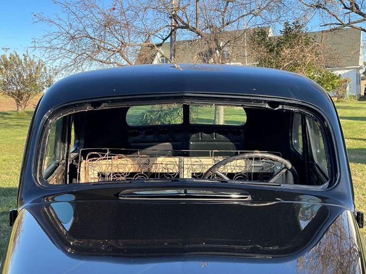 1939-ford-coupe-image-12