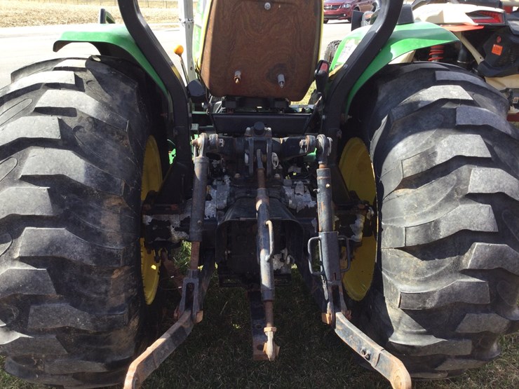 john-deere-4105-image-8