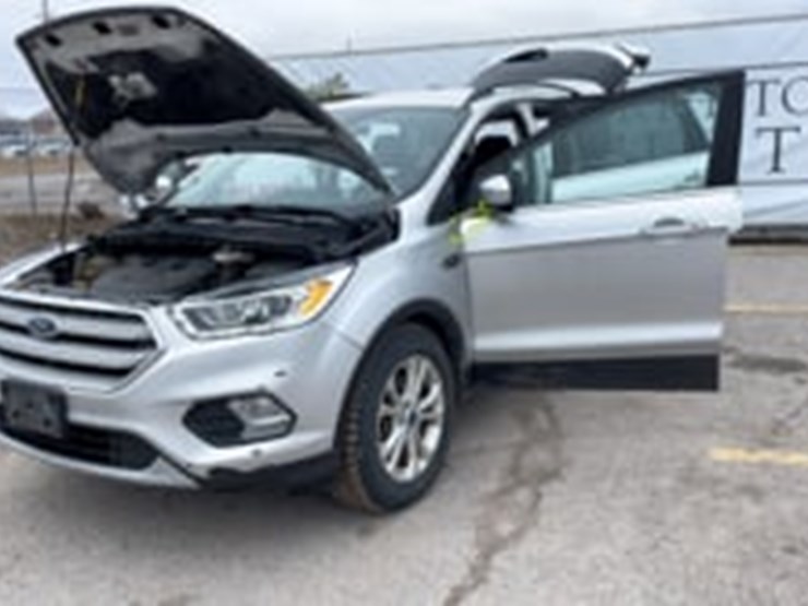 2017-ford-escape-image-9