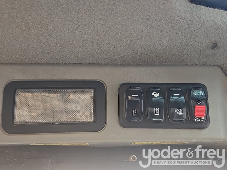 2022-caterpillar-289d3-image-90