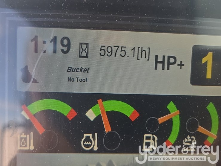 2017-caterpillar-336fl-image-113