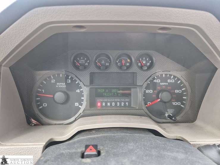 2008-ford-f550-image-13