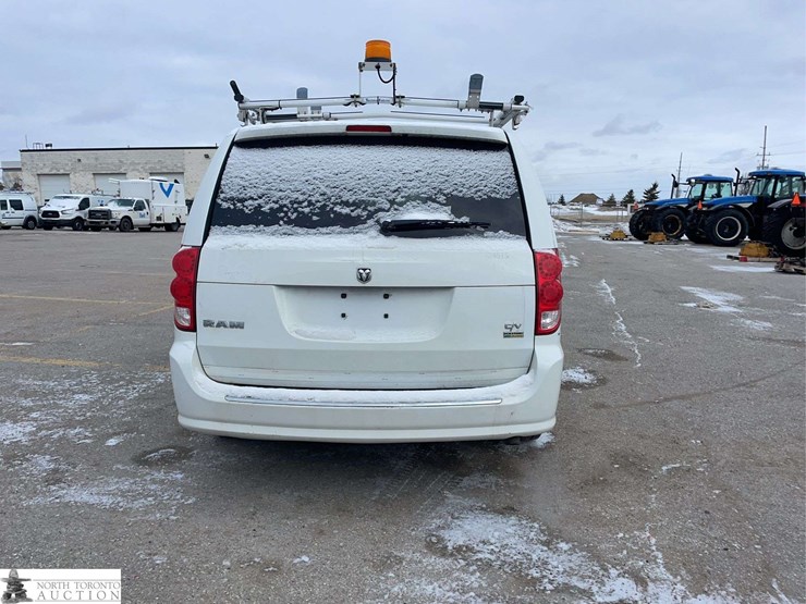 2015-ram-c/v-image-6