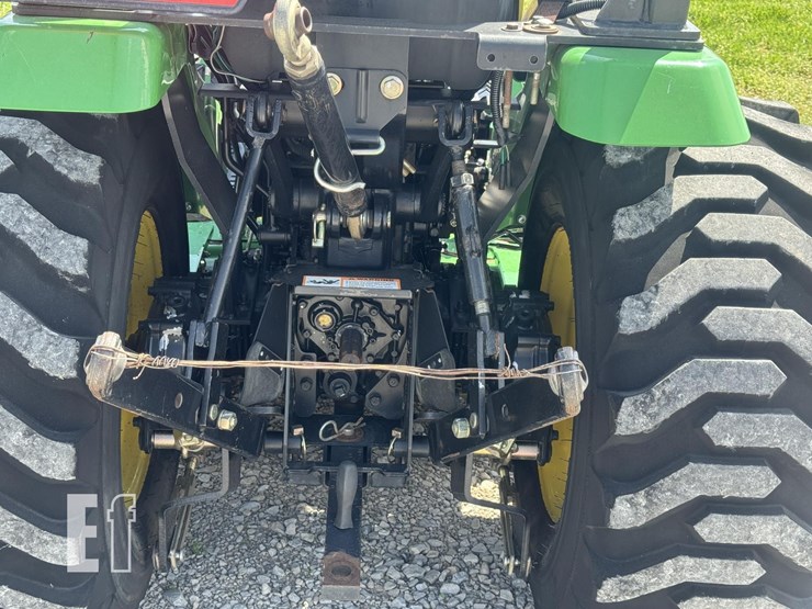 2006-john-deere-2520-image-10