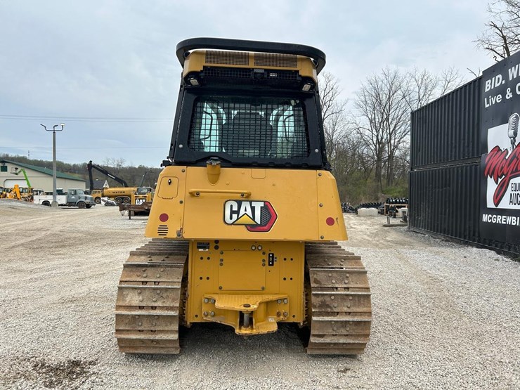 2021-caterpillar-d4-image-3