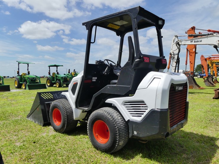 2023-bobcat-l28-image-4