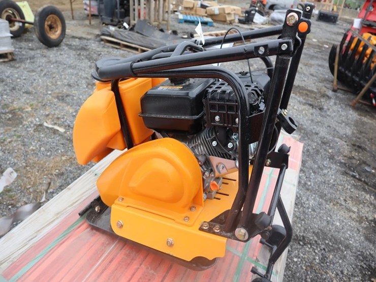 future-vibratory-plate-compactor-image-4