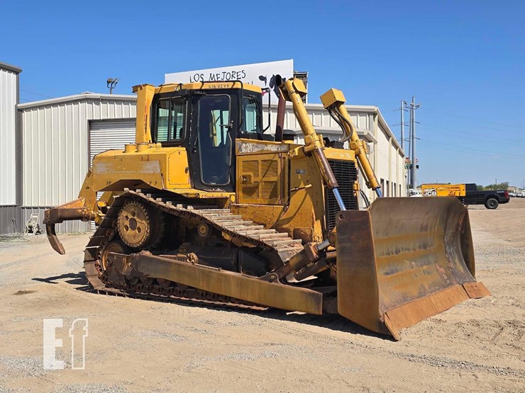 2006-caterpillar-d6r-iii-image-2