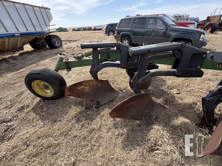 john-deere-2600-image-9