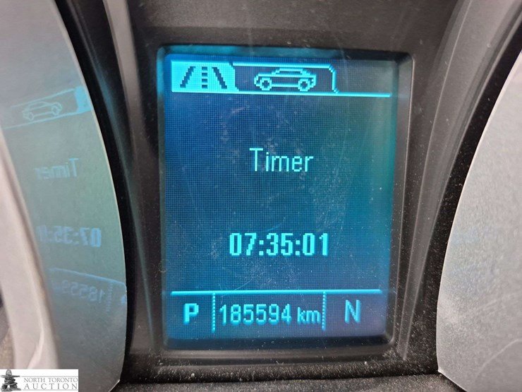 2015-chevrolet-equinox-image-19