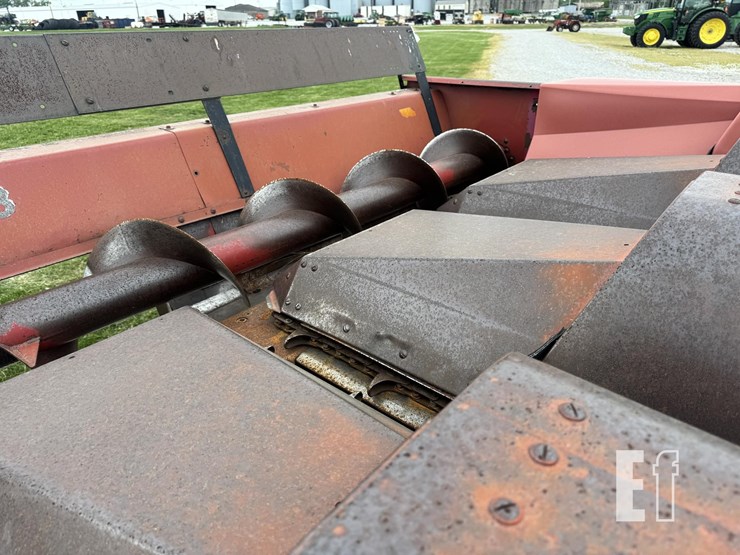 case-ih-1063-image-4