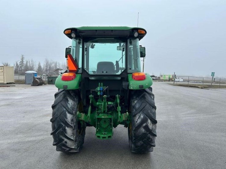 2016-john-deere-5085e-image-6