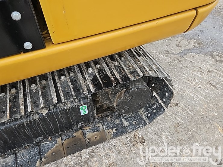 2018-caterpillar-305.5-image-47