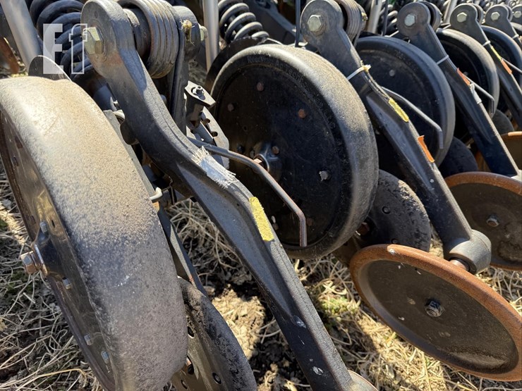 2012-john-deere-1890-image-30