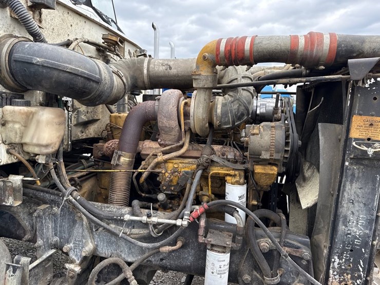 1990-peterbilt-357-image-49