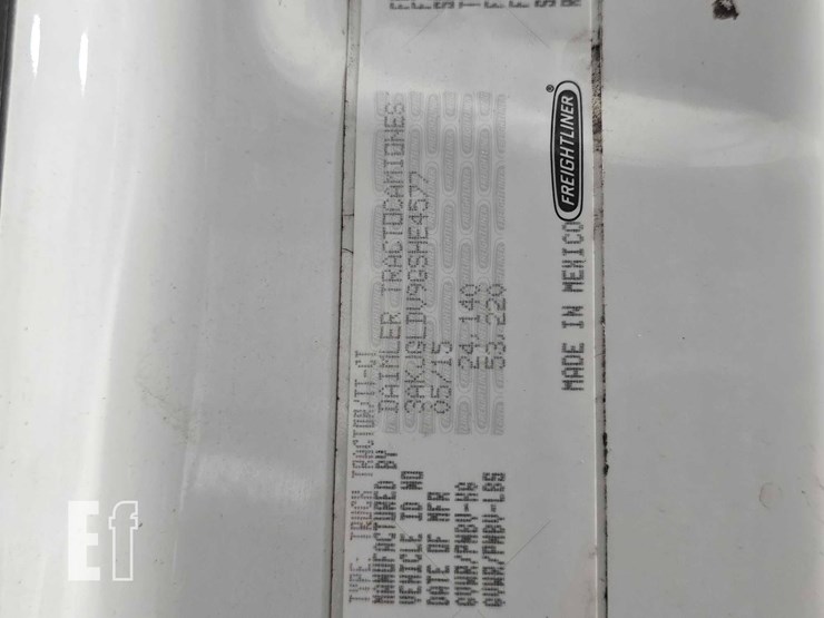 2016-freightliner-cascadia-125-image-34