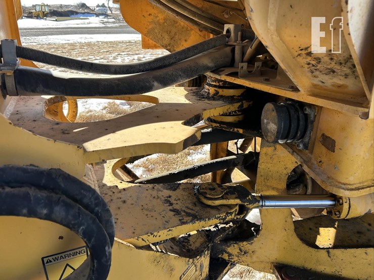 1997-volvo-l90c-image-16