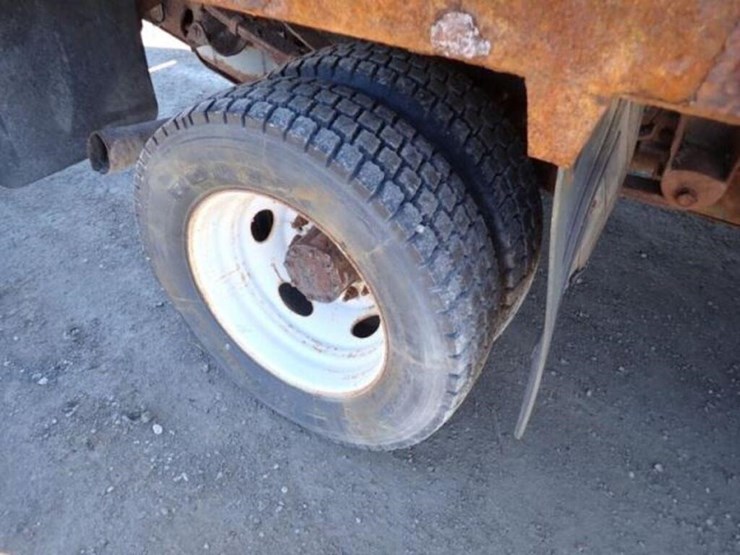 2007-ford-f550-xl-image-41