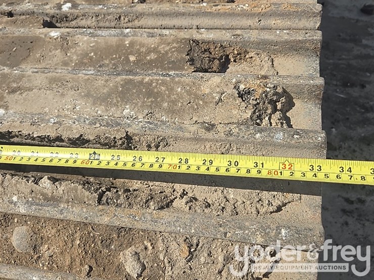 2017-caterpillar-336fl-image-23