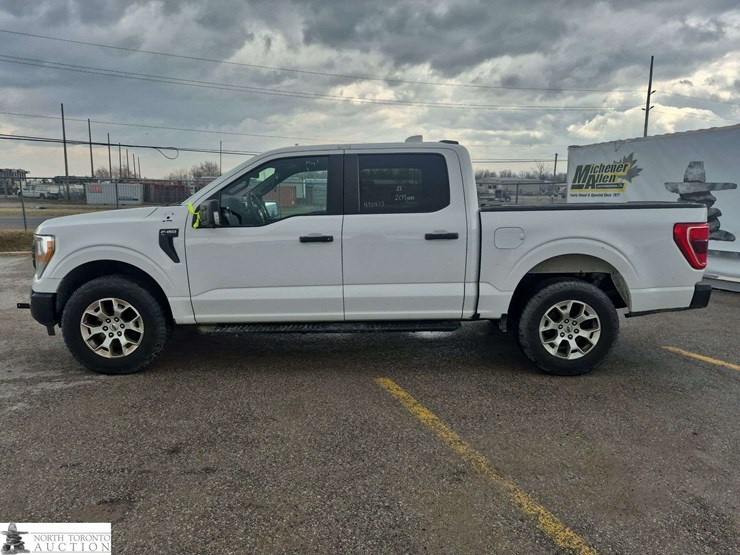 2021-ford-f150-image-8