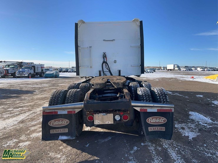 2012-peterbilt-386-image-4
