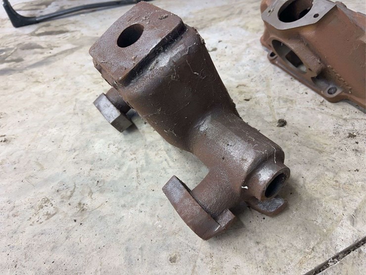 (2)-manifolds-image-11