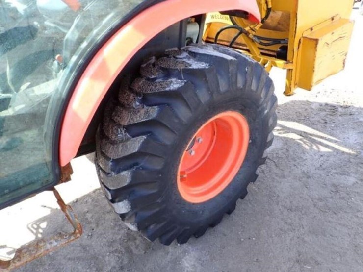 2017-kubota-b2650hsd-image-36